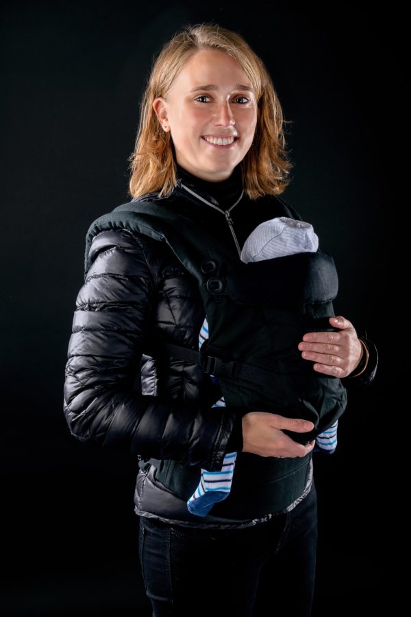 CARRY - Reflektierender Schutzbezug für Babytragen und -tücher – Bild 2
